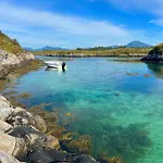 Waterfront Rorbu - By The Bud